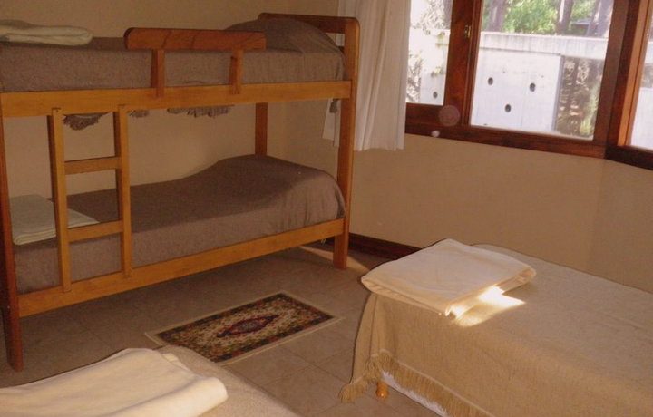 DORM 4 CAMAS