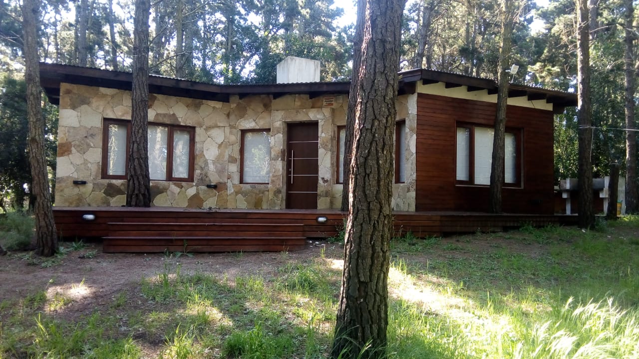 A7190-V7190 CASA EN ALQUILER – VENTA V7190-CALLE LOS INCAS Y QUERANDÍES